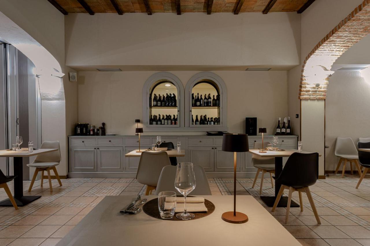Hotel Ristorante Al Mulino By Lvg Hotel Collection Alessandria Exteriör bild
