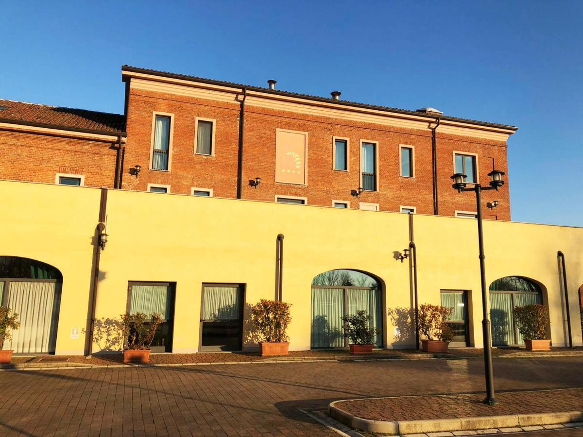 Hotel Ristorante Al Mulino By Lvg Hotel Collection Alessandria Exteriör bild